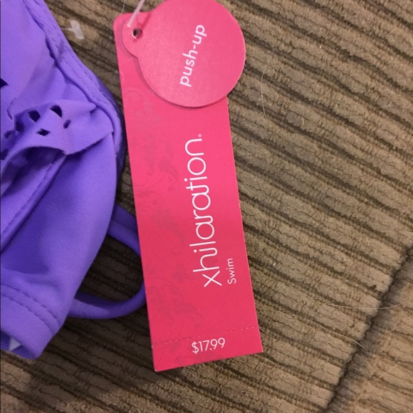 Purple bikini - Picture 2 of 3